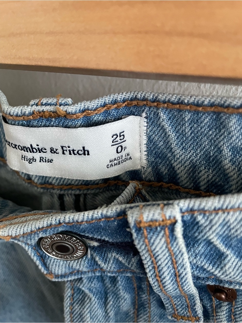 NWT Abercrombie & Fitch Light Blue Midi Denim Jean skirt - Picture 5 of 6